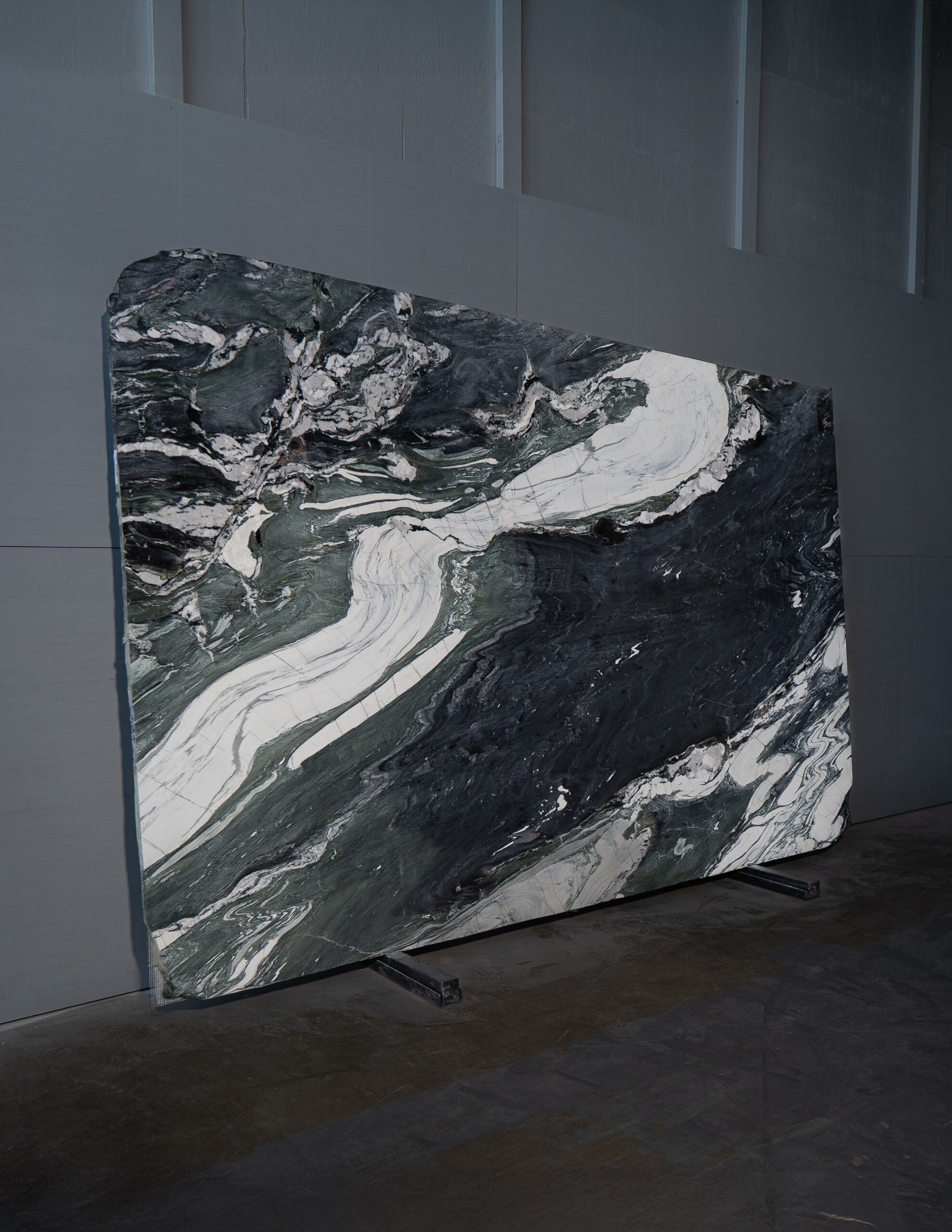 imgi_23_Arni-Burlesque-2cm-Polished-Marble-Blk85763